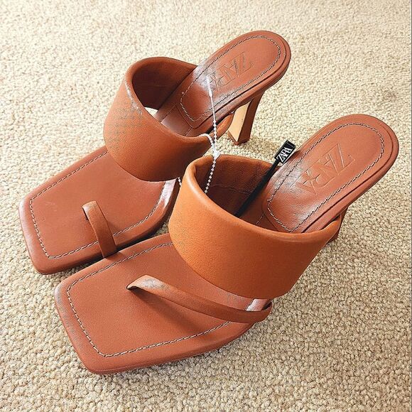 Zara    - Picture 2 of 11